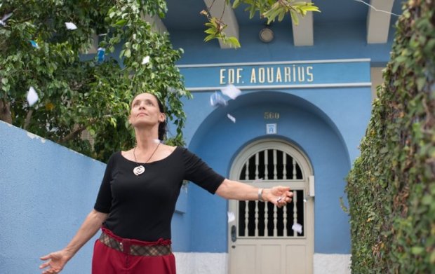 thumb_1867_media_image_926x584