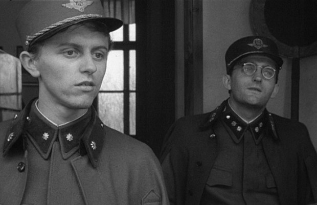 closely_watched_trains_pdvd_00301